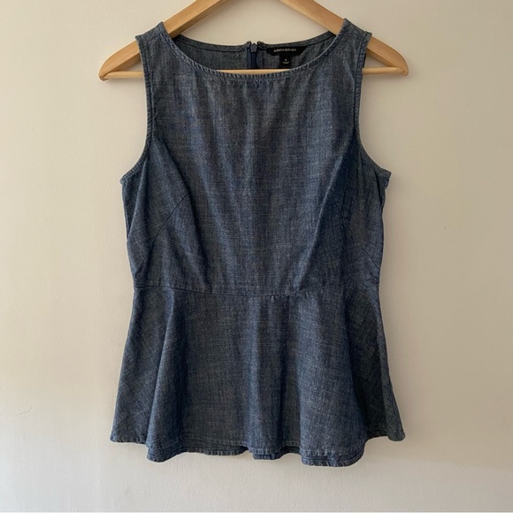 Banana Republic Peplum Top - Picture 3 of 7